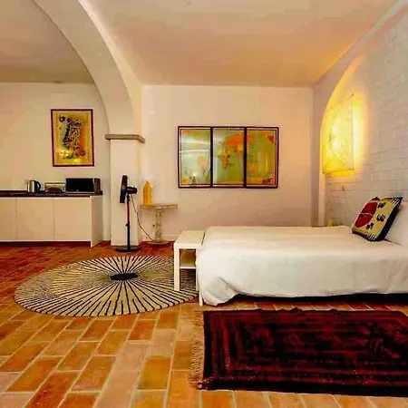 アパート Loft Almirante Design タヴィラ